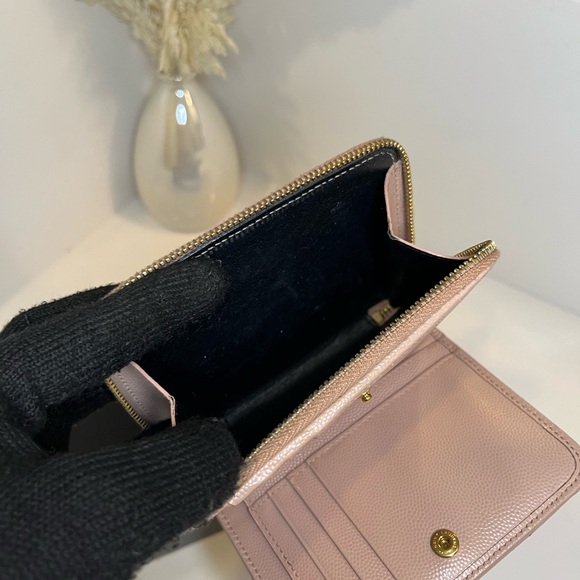 ❌SOLD❌🎀 SAINT LAURENT CASSANDRE MATELASSÉ COMPACT ZIP AROUND WALLET IN GRAIN DE - Picture 15 of 15